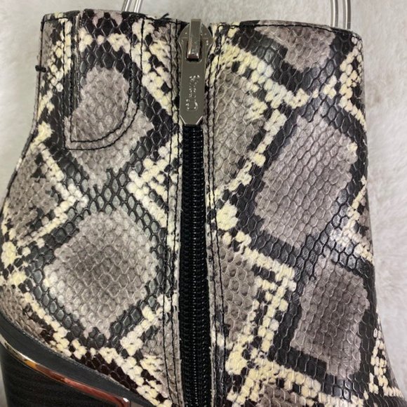 NEW Circus By Sam Edelman Snakeskin Pointed Toe Block Heel Booties, size 5.5 - Picture 8 of 16